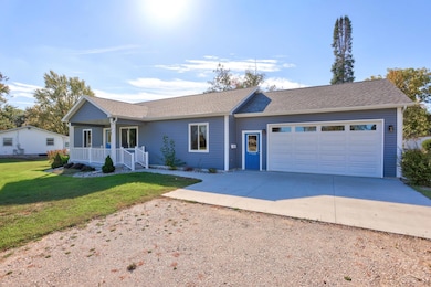 930 E North St, Ithaca, MI 48847 - photo 2