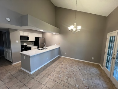 5750 Phoenix Dr unit 24, Dallas, TX 75231 - photo 2