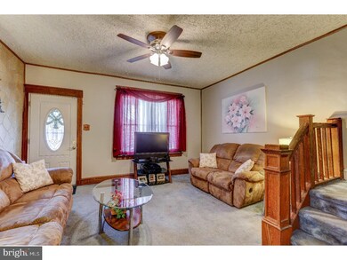 623 Beechwood Ave, Darby, PA 19023 - photo 3