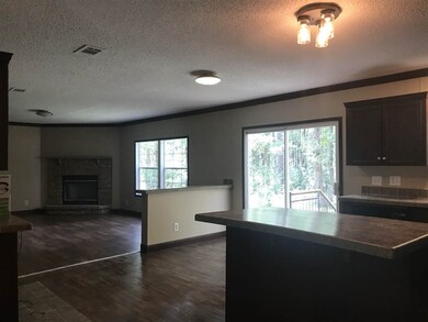 122 Wythe Ct, Crawfordville, FL 32327 - photo 2