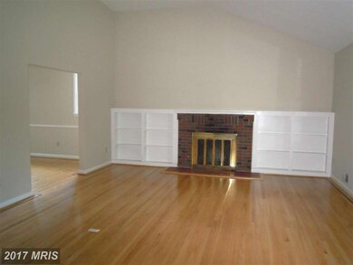 13800 E Devonfield Dr, Baldwin, MD 21013 - photo 4
