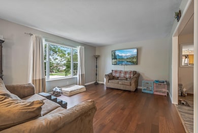 mls-1129 Coventry Cir-24