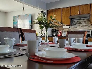 8564 Bumble Bee Way, Tobyhanna, PA 18466 - photo 6