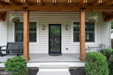 119 S Spring St, Falls Church, VA 22046 - photo 3