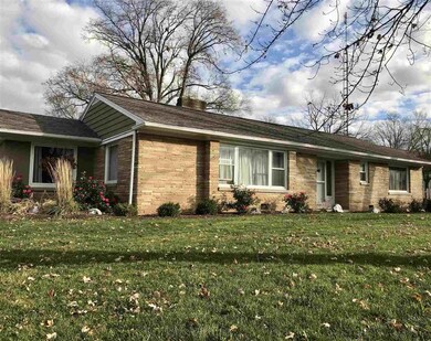 206 W Roe St, Ossian, IN 46777 - photo 3