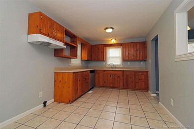 805 Taylor Ave, Farmington, MO 63640 - photo 5