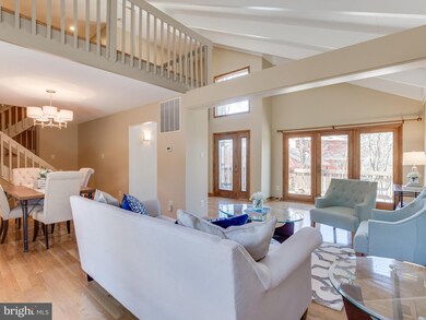 9405 Raintree Rd, Burke, VA 22015 - photo 6