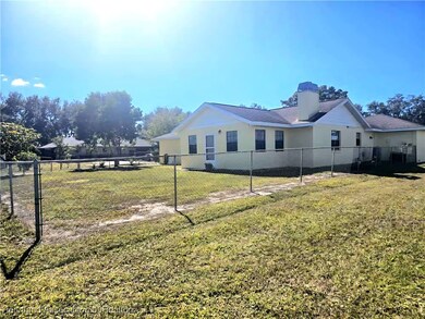 111 Revson Ave, Sebring, FL 33876 - photo 4