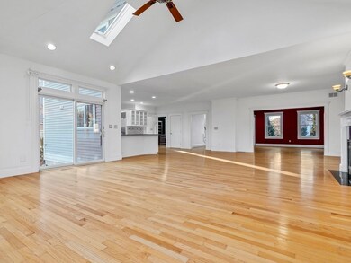 38 Grayson Ln, Newton Lower Falls, MA 02462 - photo 7