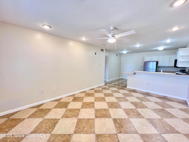 22 Tulip Ave unit 330, Cocoa Beach, FL 32931 - photo 2