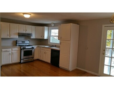 35 Osborne St unit 2, Lynn, MA 01905 - photo 4