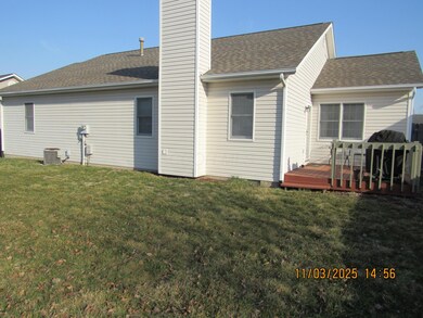 411 Chatham Rd, Circleville, OH 43113 - photo 4