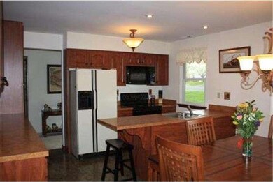 252 Wheatsheaf Ln, Langhorne, PA 19047 - photo 3