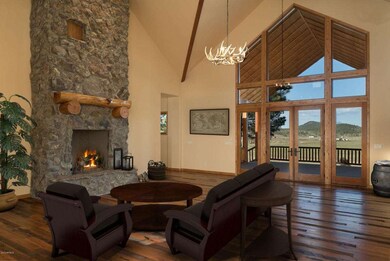 3.Living Room with Fireplace