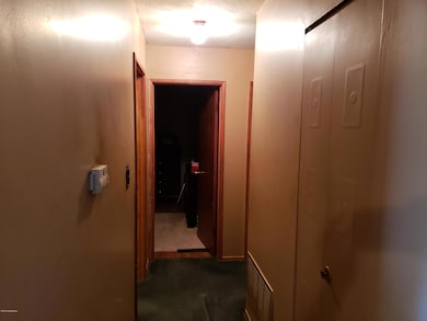 9125 Lantana Dr, Louisville, KY 40229 - photo 4