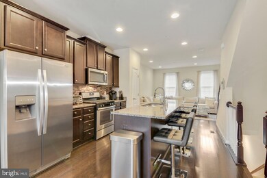 8159 Hollow Ct, Severn, MD 21144 - photo 4