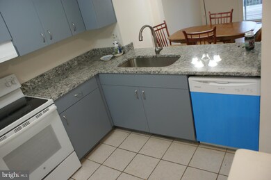 19474 Zinnia Cir, Germantown, MD 20876 - photo 7