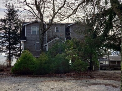 81 Towhee Rd, Wareham, MA 02571 - photo 5