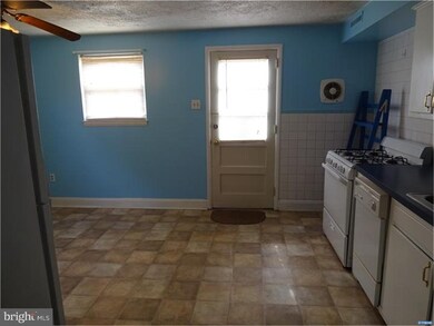 1338 Maple Ave, Elsmere, DE 19805 - photo 6