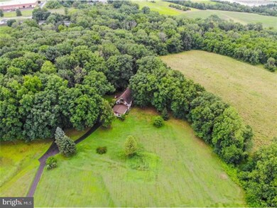 2086 Baus Rd, East Greenville, PA 18041 - photo 6