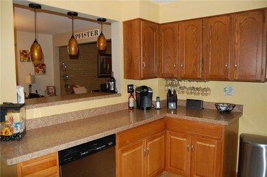 618 Montpelier Ave, Erie, PA 16505 - photo 5