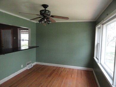 21216 Maple St, Matteson, IL 60443 - photo 4