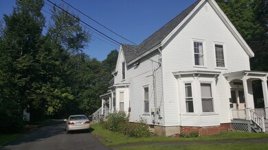 73 Charles St unit 2, Rochester, NH 03867 - photo 2