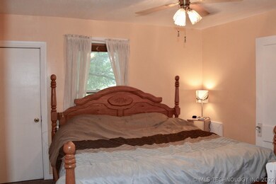 801 E 98th St N, Sperry, OK 74073 - photo 3