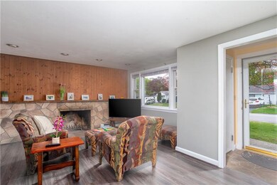 42 Northampton St, Warwick, RI 02888 - photo 5