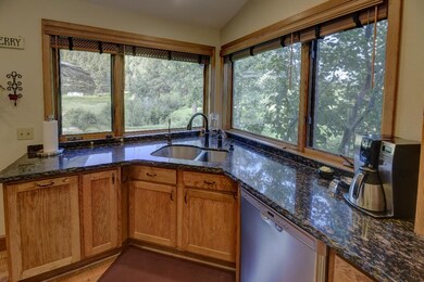 Kitchen 4