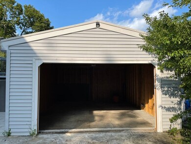 32 Amesbury St, Quincy, MA 02171 - photo 6