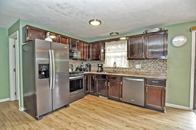 7 Hillside Rd, Franklin, MA 02038 - photo 3