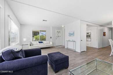 48 Saint Charles Ct, Thousand Oaks, CA 91320 - photo 7