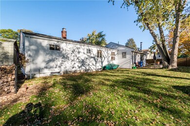 14 Burbank Dr, Warwick, RI 02886 - photo 5