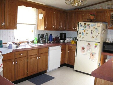 141 Bobar Ln, Cookeville, TN 38501 - photo 2