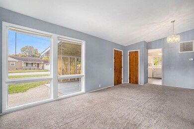 1201 N 16th living room windows