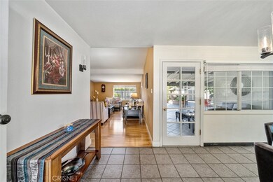 19454 Stagg St, Reseda, CA 91335 - photo 4