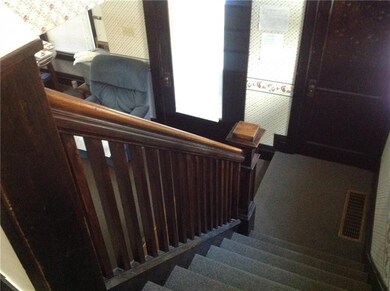 563 S Oakland Ave, Sharon, PA 16146 - photo 5