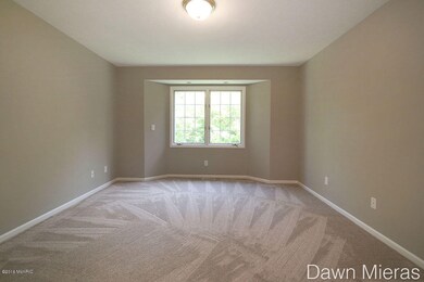 1976 Dunlin Ct NE unit 5, Grand Rapids, MI 49505 - photo 5