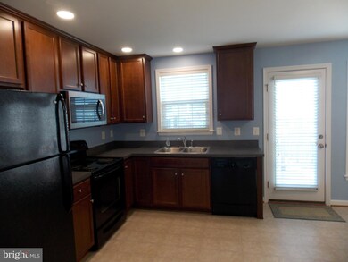 25103 Green Mountain Terrace, Aldie, VA 20105 - photo 3