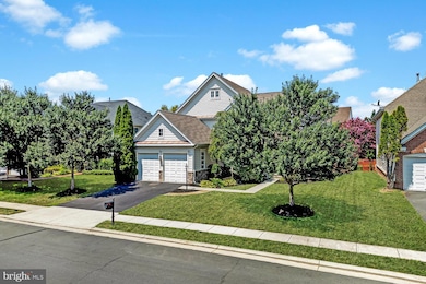 42850 Conquest Cir, Ashburn, VA 20148 - photo 3