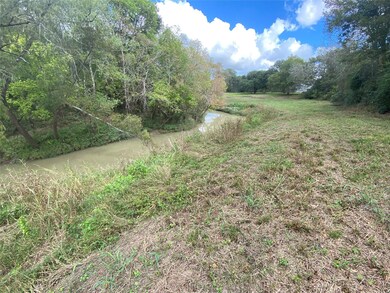 00001 Oak Bend Dr, Alvin, TX 77511 - photo 2