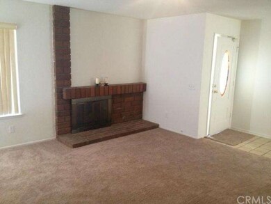 FIREPLACE IN LIVING ROOM