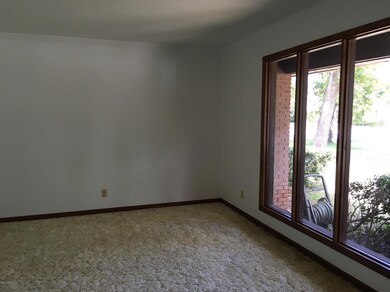 4432 Shiloh Ln, Jacksonville, FL 32210 - photo 5