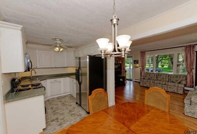 33 Jefferson Ave, Rensselaer, NY 12144 - photo 7