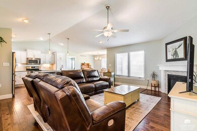 8773 S Kelliann Way, Manhattan, KS 66502 - photo 2