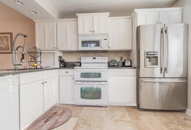 32 Danbury Ct unit D, Royal Palm Beach, FL 33411 - photo 5