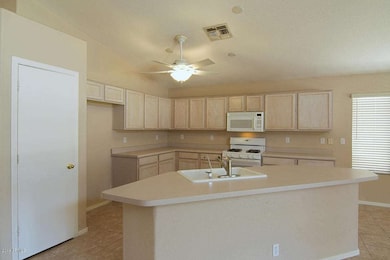 Kitchen_0015-1