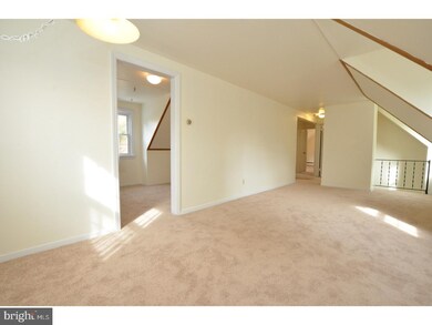 4209 Bridgeboro Rd unit 2, Moorestown, NJ 08057 - photo 6