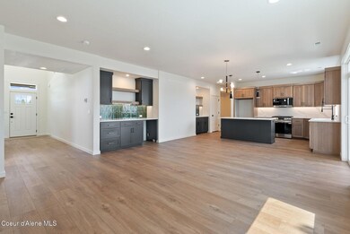 Inside-Spokane-Garvin-5
